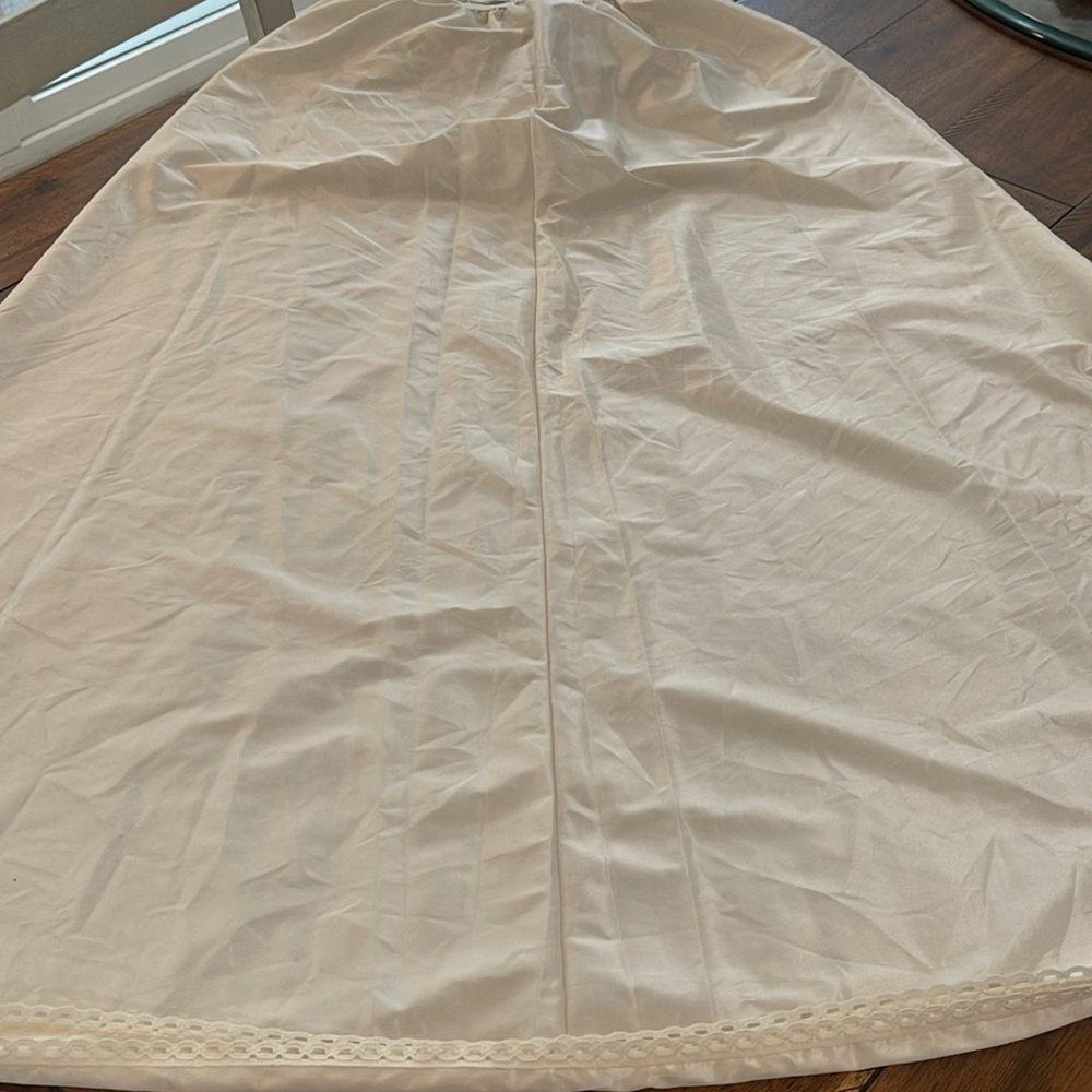 Vintage Hanes Women's Cream Beige Nylon Maxi Half Slip intimates Shapewear sz M - Picture 7 of 16